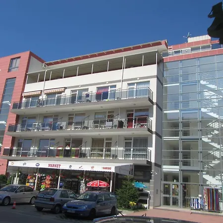 Lägenhetshotell Cote D'azure 3*