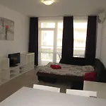 Cote D'azure Aparthotel 3*