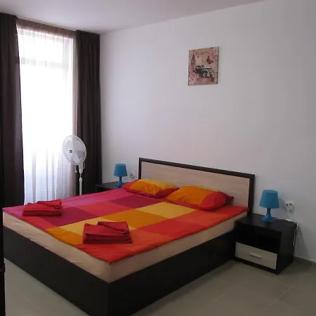 Cote D'azure Apartahotel Nesebar