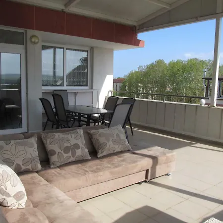 Cote D'azure Apartahotel 3*