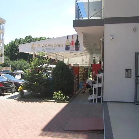 Cote D'azure ネセバル