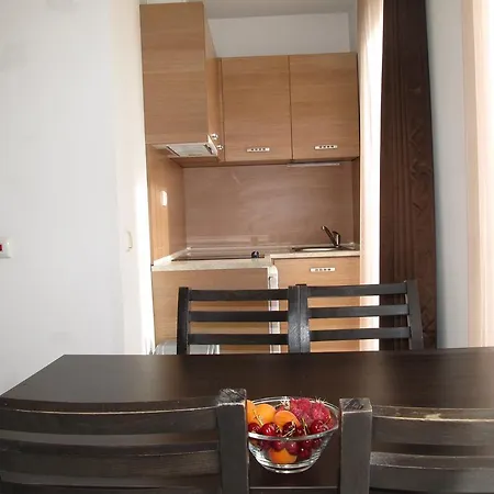 Cote D'azure 네세부르