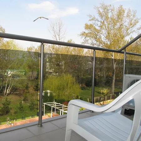 Cote D'azure 네세부르