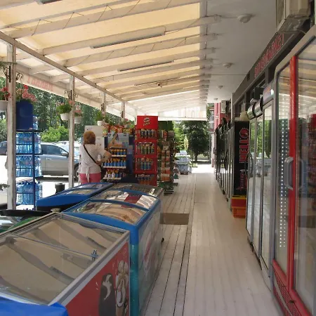 아파트호텔 Cote D'azure 네세부르