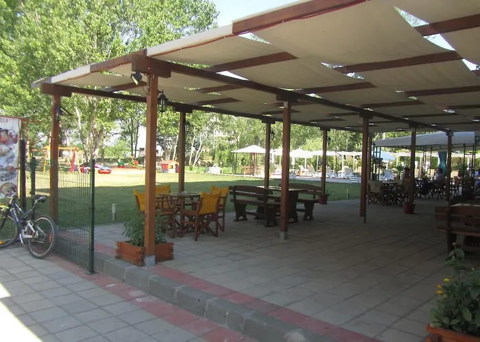 Cote D'azure Несебр