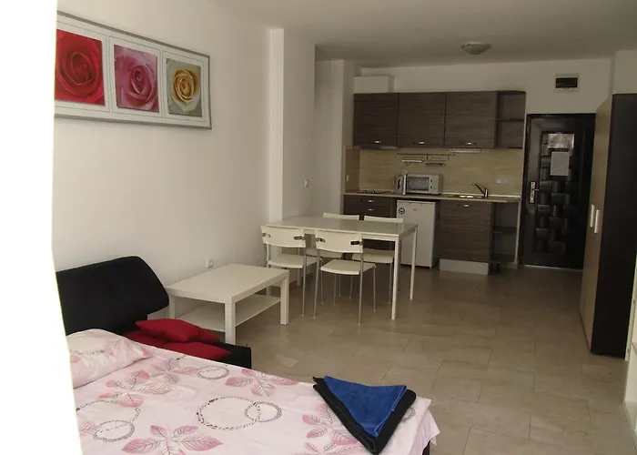 Апарт-отель Cote D'azure