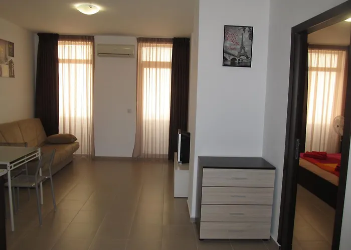 Cote D'azure Несебр