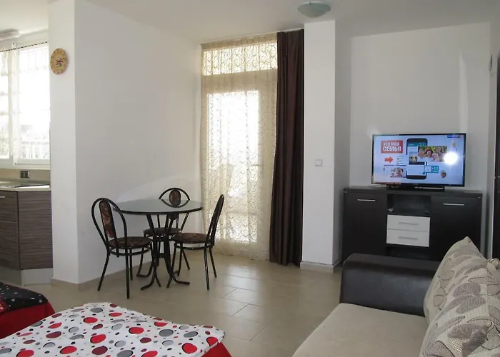 Cote D'azure Апарт-отель Несебр